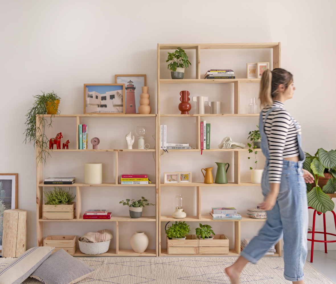 I nostri scaffali asimmetrici